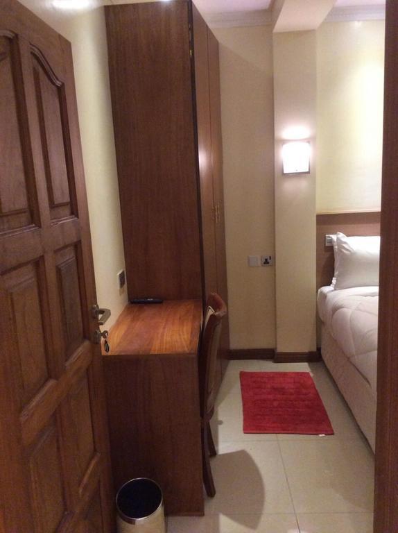 Brownie'S Guesthouse Lake Elementaita Kamer foto